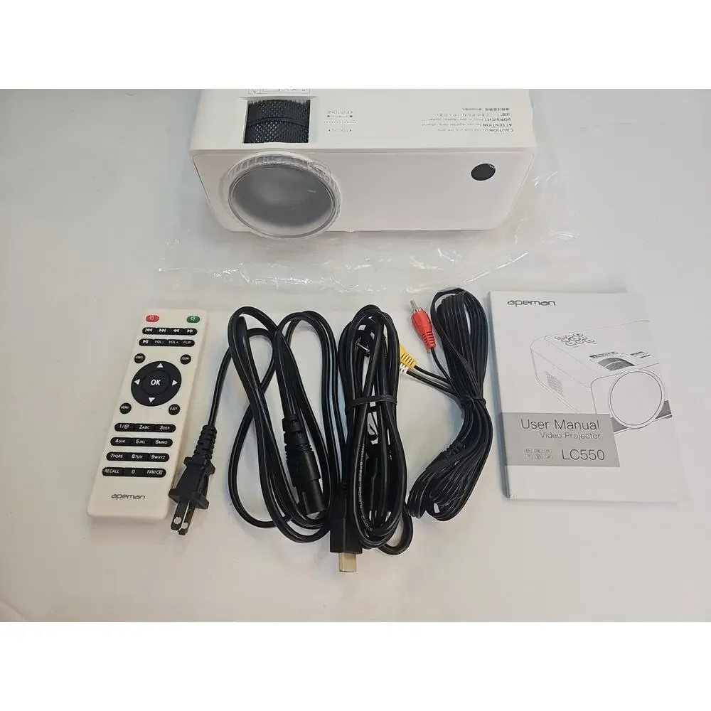 APEMAN LC550 Mini Video Projector 1280X720P LCD *NO BOX COMPLETE*